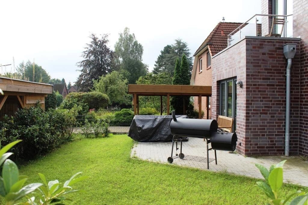 Pronájem bytu 2+1 95 m², Hüllenkamp 134 a, Hamburg, Hamburg Pronájem bytu 2+1 95 m², Hüllenkamp 134 a, Hamburg, Hamburg
