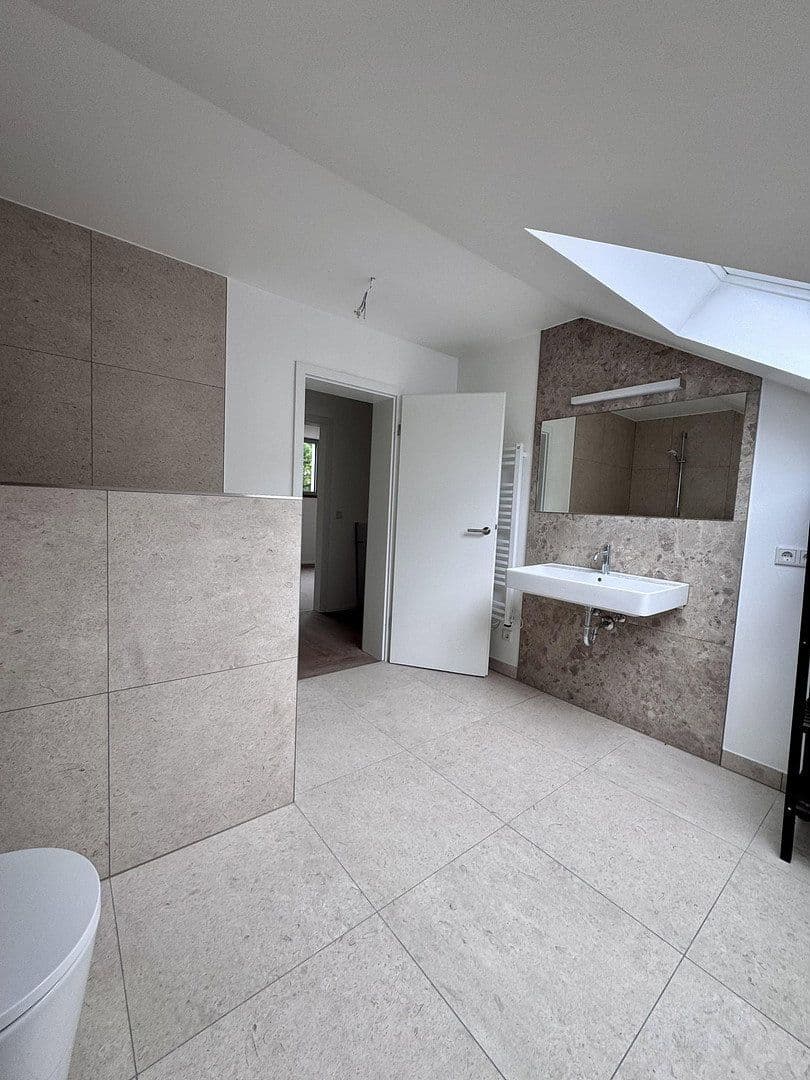 Pronájem bytu 2+1 90 m², Waldmannsweg 41, Neukirchen-Vluyn, Severní Porýní-Vestfálsko Pronájem bytu 2+1 90 m², Waldmannsweg 41, Neukirchen-Vluyn, Severní Porýní-Vestfálsko