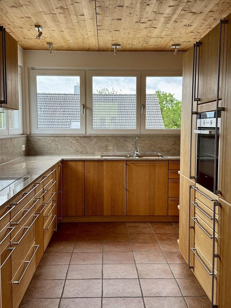 Prodej domu 247 m², pozemek 442 m², Calw, Bádensko-Württembersko Prodej domu 247 m², pozemek 442 m², Calw, Bádensko-Württembersko
