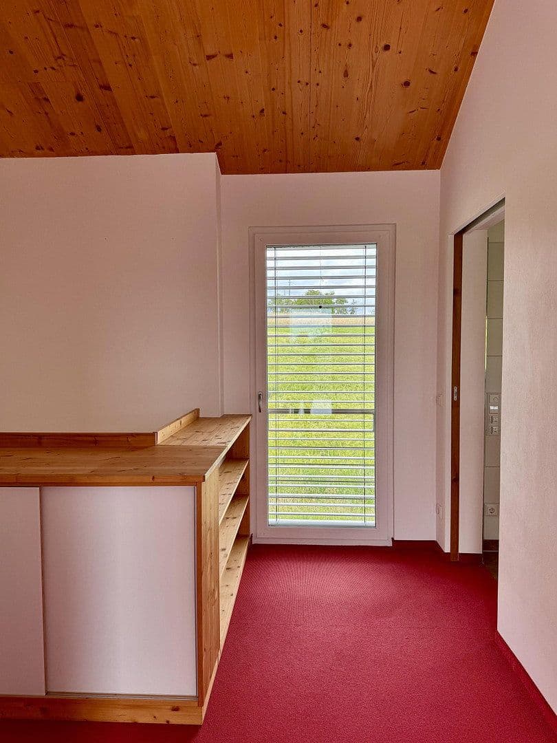 Prodej domu 247 m², pozemek 442 m², Calw, Bádensko-Württembersko Prodej domu 247 m², pozemek 442 m², Calw, Bádensko-Württembersko