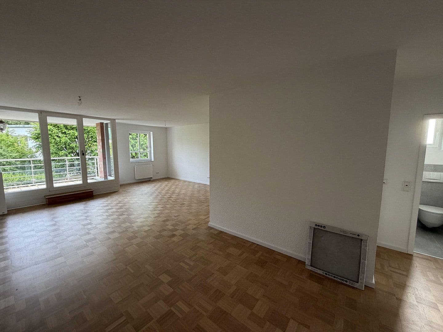 Pronájem bytu 3+1 93 m², Essen, Severní Porýní-Vestfálsko Pronájem bytu 3+1 93 m², Essen, Severní Porýní-Vestfálsko