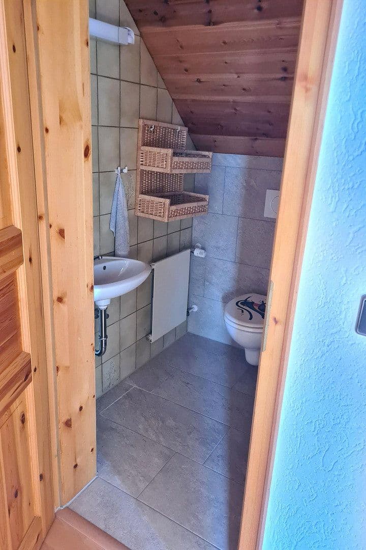 Prodej domu 246 m², pozemek 932 m², Friedhofstraße 21, Worms, Porýní-Falc Prodej domu 246 m², pozemek 932 m², Friedhofstraße 21, Worms, Porýní-Falc