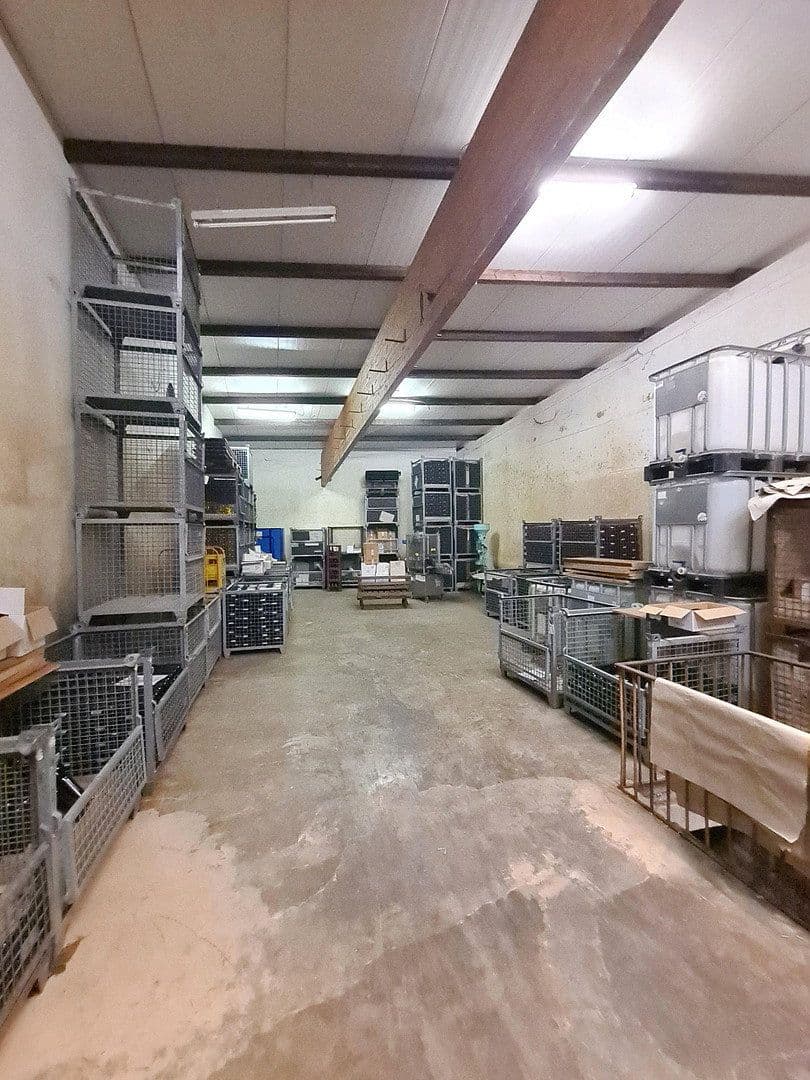 Prodej domu 246 m², pozemek 932 m², Friedhofstraße 21, Worms, Porýní-Falc Prodej domu 246 m², pozemek 932 m², Friedhofstraße 21, Worms, Porýní-Falc
