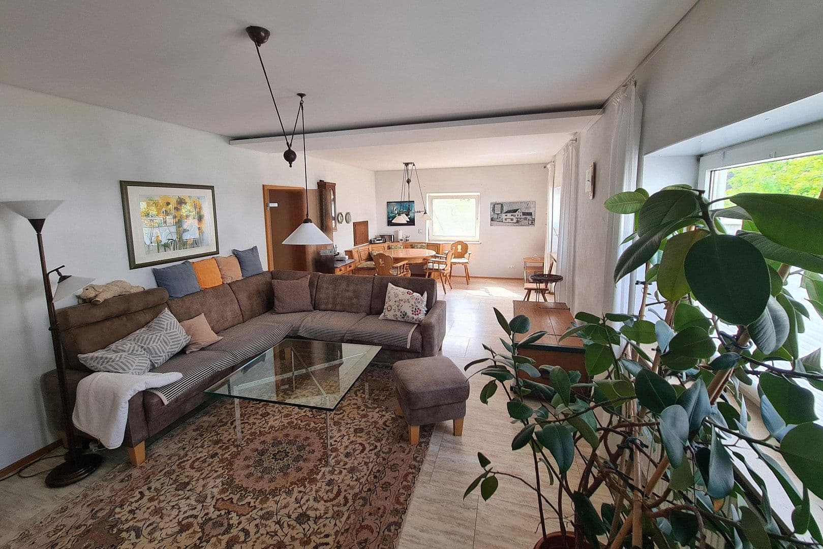 Prodej domu 246 m², pozemek 932 m², Friedhofstraße 21, Worms, Porýní-Falc Prodej domu 246 m², pozemek 932 m², Friedhofstraße 21, Worms, Porýní-Falc
