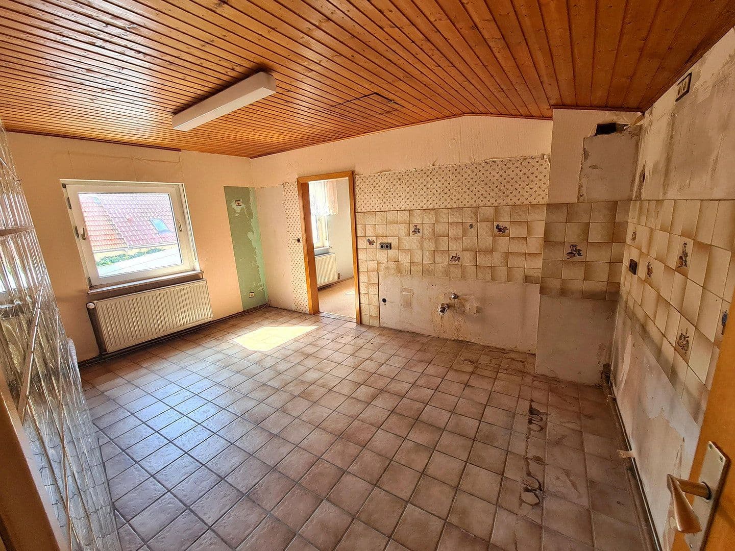 Prodej domu 246 m², pozemek 932 m², Friedhofstraße 21, Worms, Porýní-Falc Prodej domu 246 m², pozemek 932 m², Friedhofstraße 21, Worms, Porýní-Falc