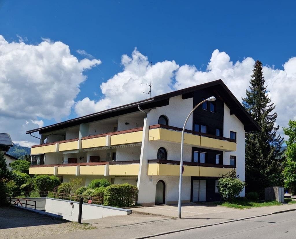 Prodej bytu 2+1 46 m², Alpgaustr. 3, Oberstdorf, Bavorsko Prodej bytu 2+1 46 m², Alpgaustr. 3, Oberstdorf, Bavorsko