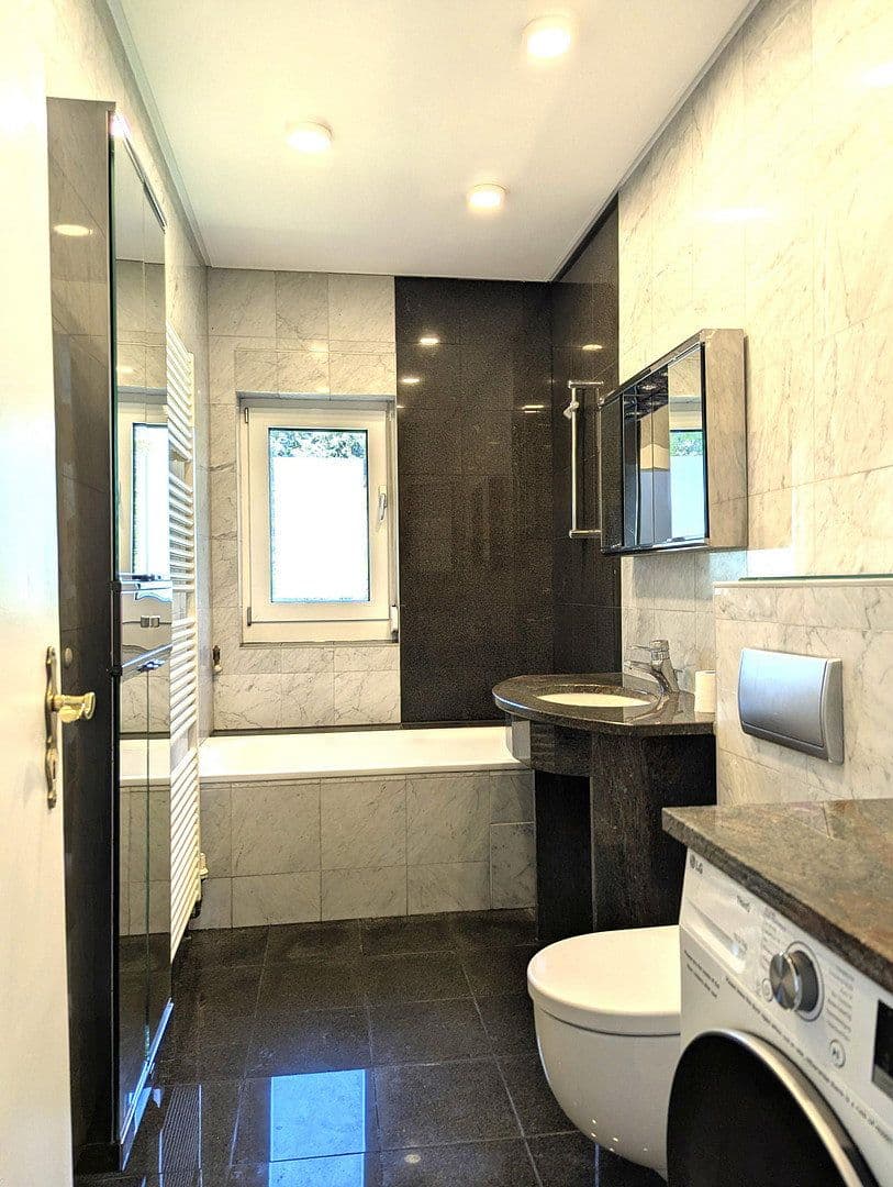 Prodej domu 86 m², pozemek 675 m², Berlin - Biesdorf, Berlín Prodej domu 86 m², pozemek 675 m², Berlin - Biesdorf, Berlín
