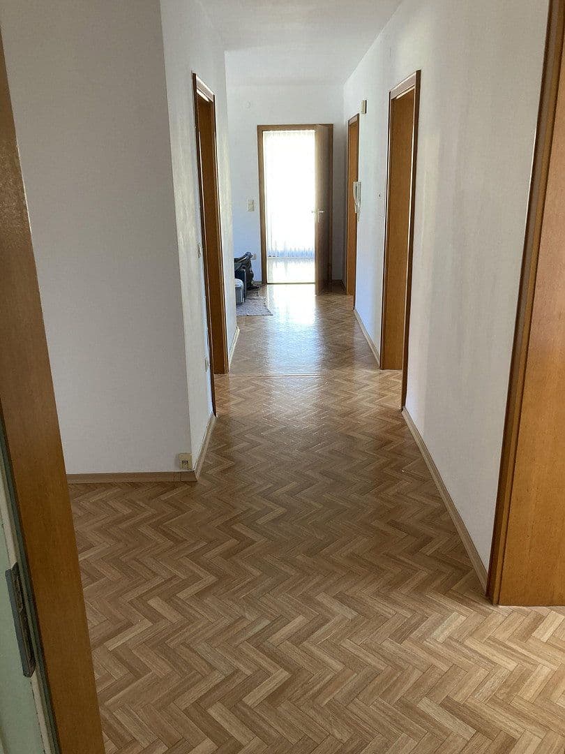 Pronájem bytu 4+1 93 m², Bayern - Eichstätt - Landershofen, Bavorsko Pronájem bytu 4+1 93 m², Bayern - Eichstätt - Landershofen, Bavorsko