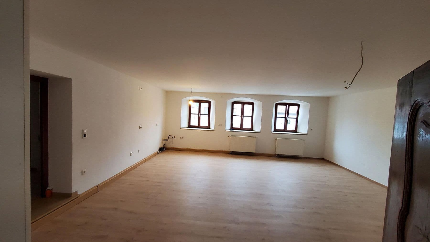 Pronájem bytu 3+1 92 m², Marktstraße 59, Rennertshofen, Bavorsko Pronájem bytu 3+1 92 m², Marktstraße 59, Rennertshofen, Bavorsko