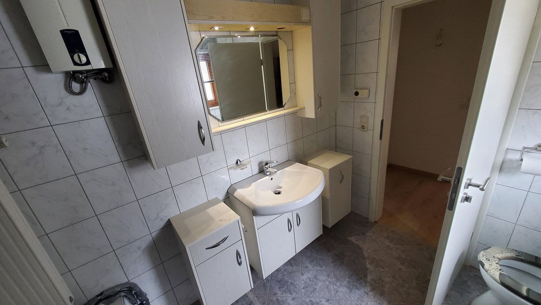 Pronájem bytu 3+1 92 m², Marktstraße 59, Rennertshofen, Bavorsko Pronájem bytu 3+1 92 m², Marktstraße 59, Rennertshofen, Bavorsko