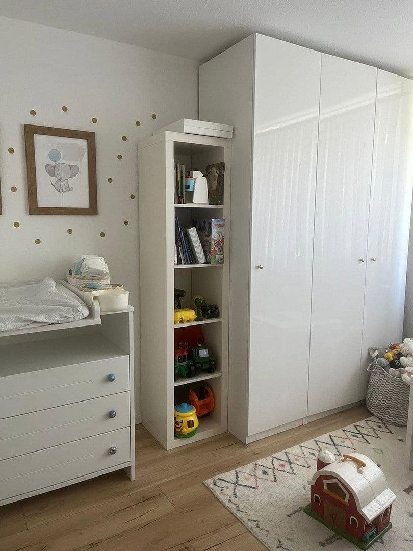 Pronájem bytu 4+1 94 m², Wernau (Neckar), Bádensko-Württembersko Pronájem bytu 4+1 94 m², Wernau (Neckar), Bádensko-Württembersko