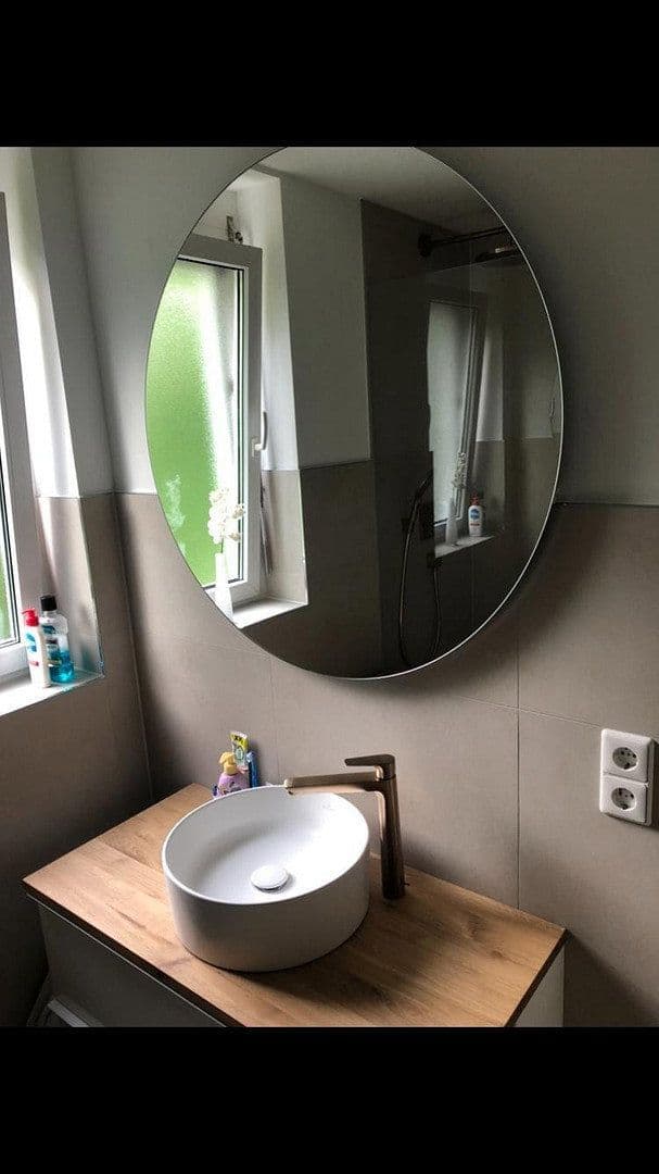Pronájem bytu 4+1 94 m², Wernau (Neckar), Bádensko-Württembersko Pronájem bytu 4+1 94 m², Wernau (Neckar), Bádensko-Württembersko