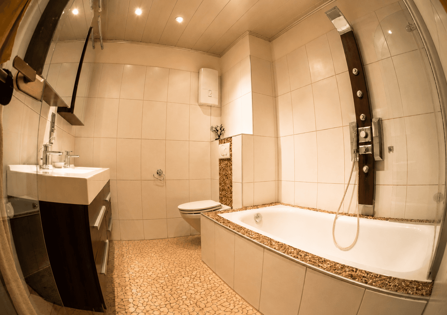 Prodej bytu 4+1 109 m², Solingen, Severní Porýní-Vestfálsko Prodej bytu 4+1 109 m², Solingen, Severní Porýní-Vestfálsko