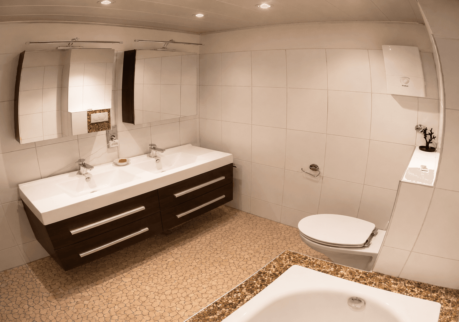 Prodej bytu 4+1 109 m², Solingen, Severní Porýní-Vestfálsko Prodej bytu 4+1 109 m², Solingen, Severní Porýní-Vestfálsko