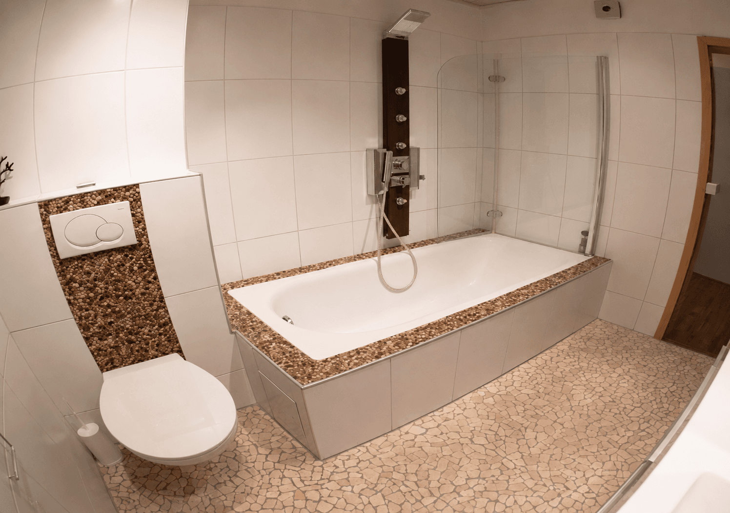 Prodej bytu 4+1 109 m², Solingen, Severní Porýní-Vestfálsko Prodej bytu 4+1 109 m², Solingen, Severní Porýní-Vestfálsko