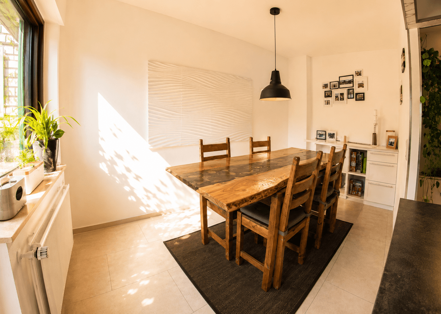 Prodej bytu 4+1 109 m², Solingen, Severní Porýní-Vestfálsko Prodej bytu 4+1 109 m², Solingen, Severní Porýní-Vestfálsko