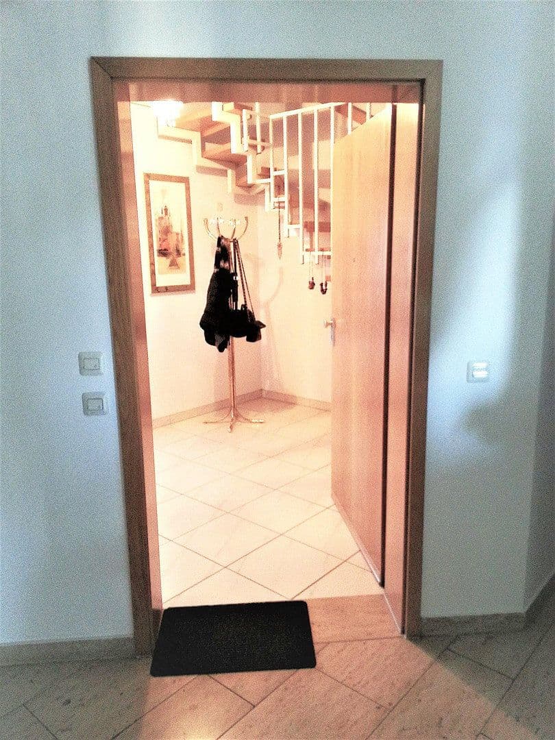 Pronájem bytu 3+1 91 m², Nürnberg, Bavorsko Pronájem bytu 3+1 91 m², Nürnberg, Bavorsko