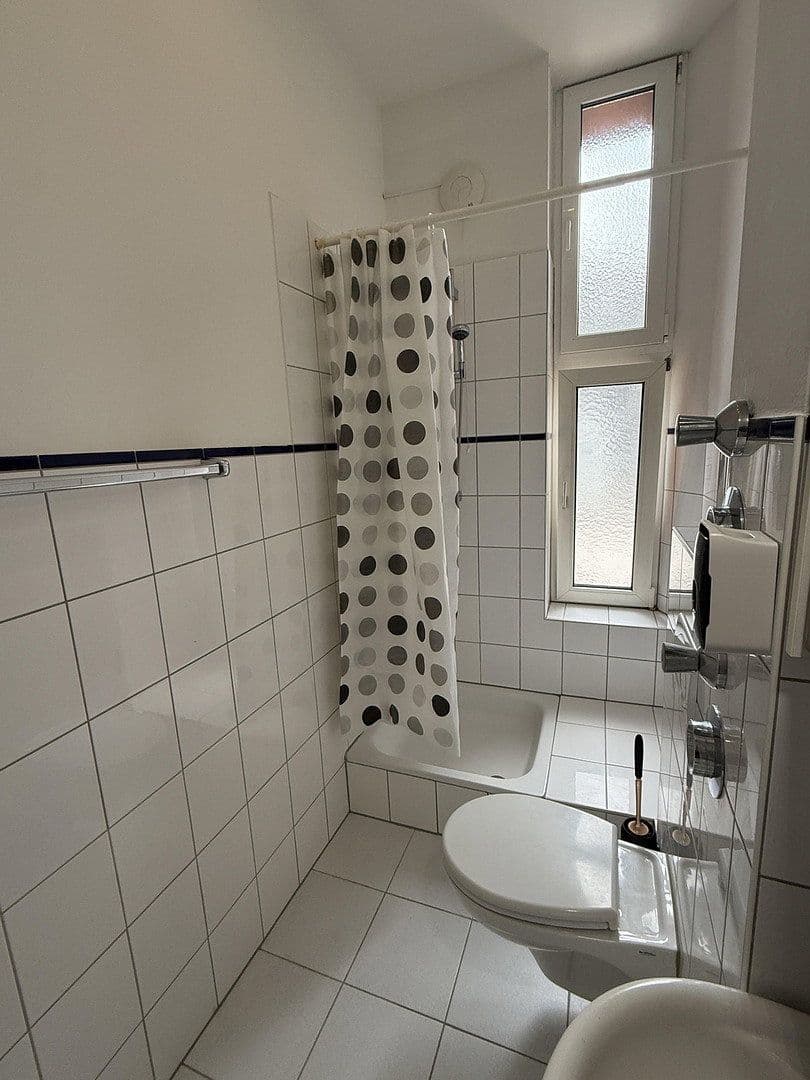 Pronájem bytu 2+1 44 m², Klappergasse 11, Frankfurt am Main, Hessen Pronájem bytu 2+1 44 m², Klappergasse 11, Frankfurt am Main, Hessen