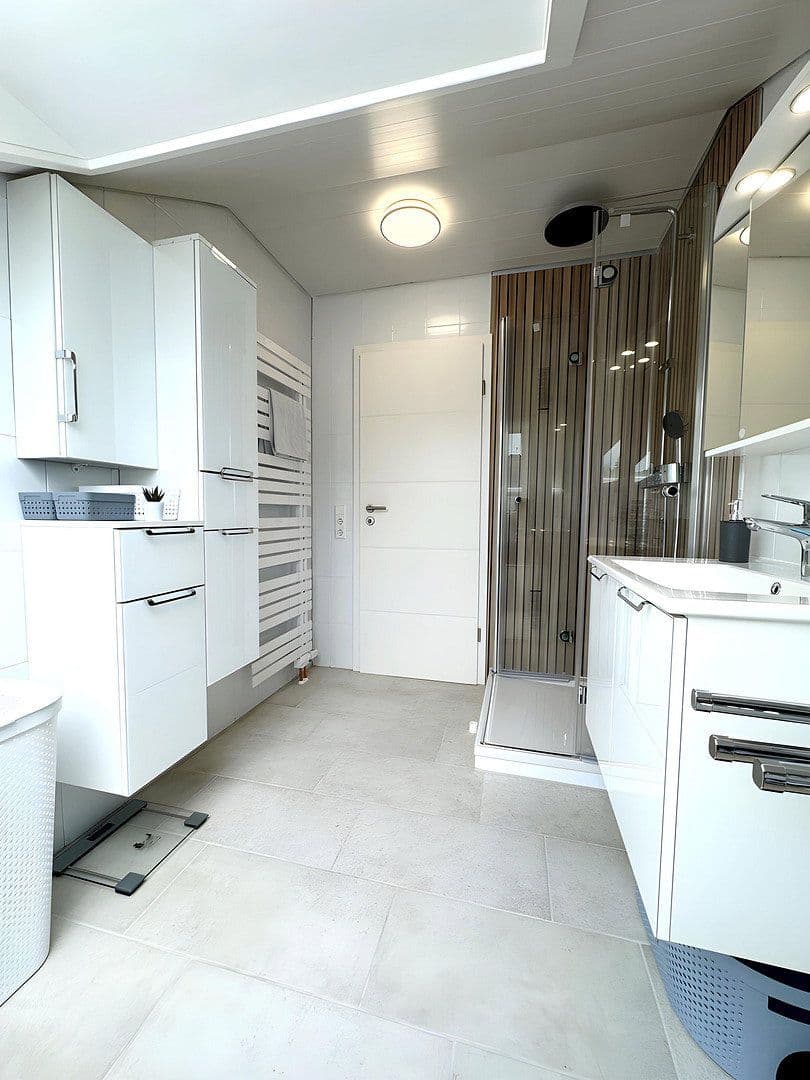 Pronájem bytu 3+1 75 m², Friedrich-Rothfuss-Straße 3, Freudenstadt, Bádensko-Württembersko Pronájem bytu 3+1 75 m², Friedrich-Rothfuss-Straße 3, Freudenstadt, Bádensko-Württembersko