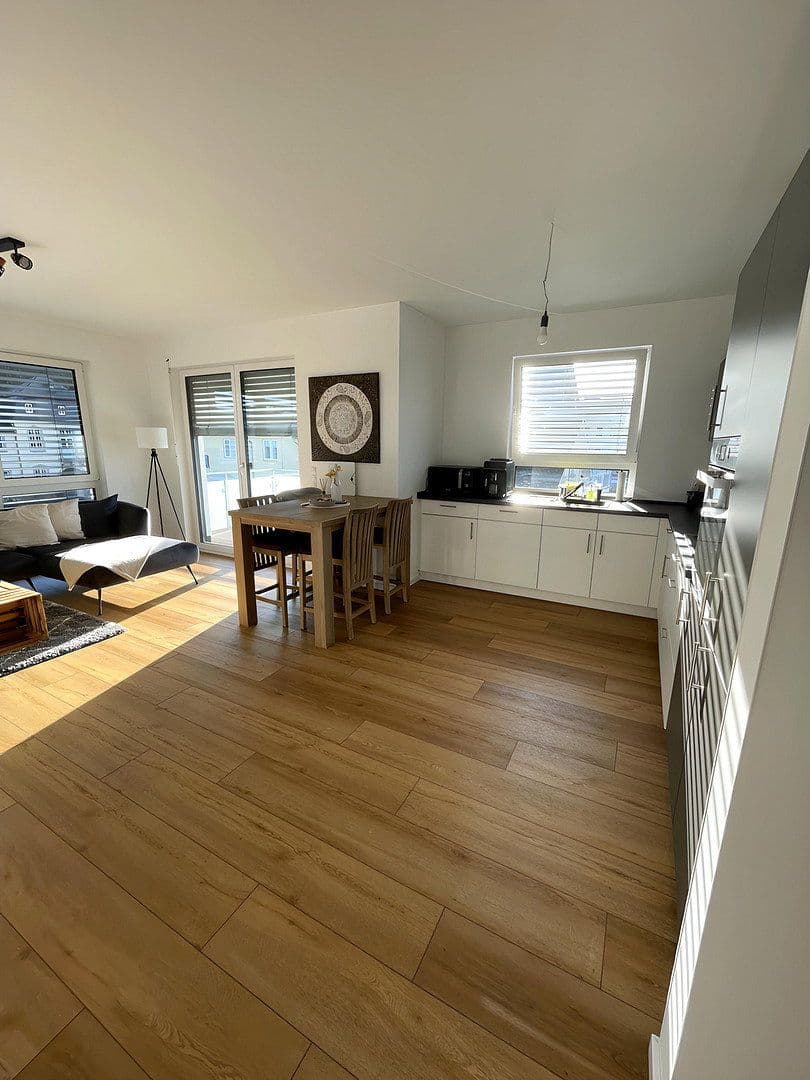 Pronájem bytu 3+1 73 m², Eschelbacherstraße 3, Montabaur, Porýní-Falc Pronájem bytu 3+1 73 m², Eschelbacherstraße 3, Montabaur, Porýní-Falc