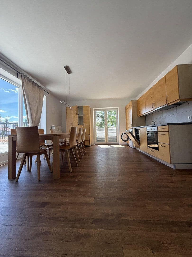 Pronájem bytu 6+1 200 m², Ottobrunn, Bavorsko Pronájem bytu 6+1 200 m², Ottobrunn, Bavorsko