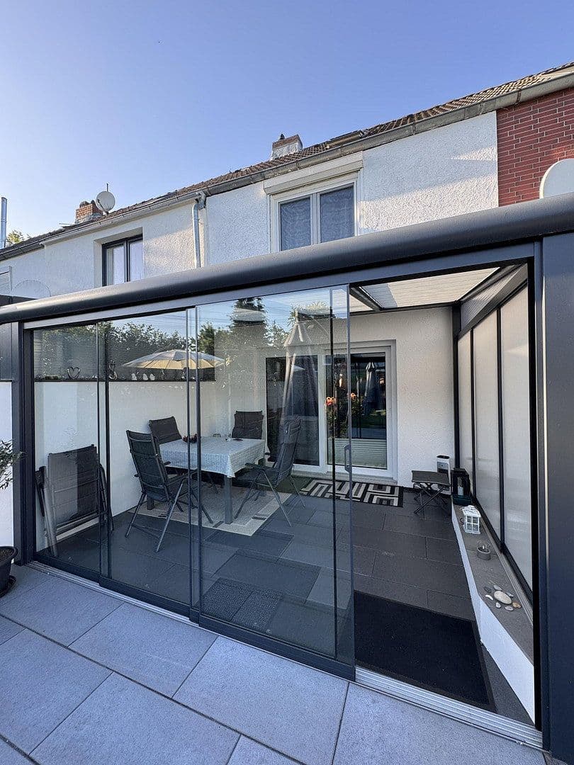 Prodej domu 83 m², pozemek 179 m², Siemser Landstraße 59 c, Lübeck, Šlesvicko-Holštýnsko Prodej domu 83 m², pozemek 179 m², Siemser Landstraße 59 c, Lübeck, Šlesvicko-Holštýnsko