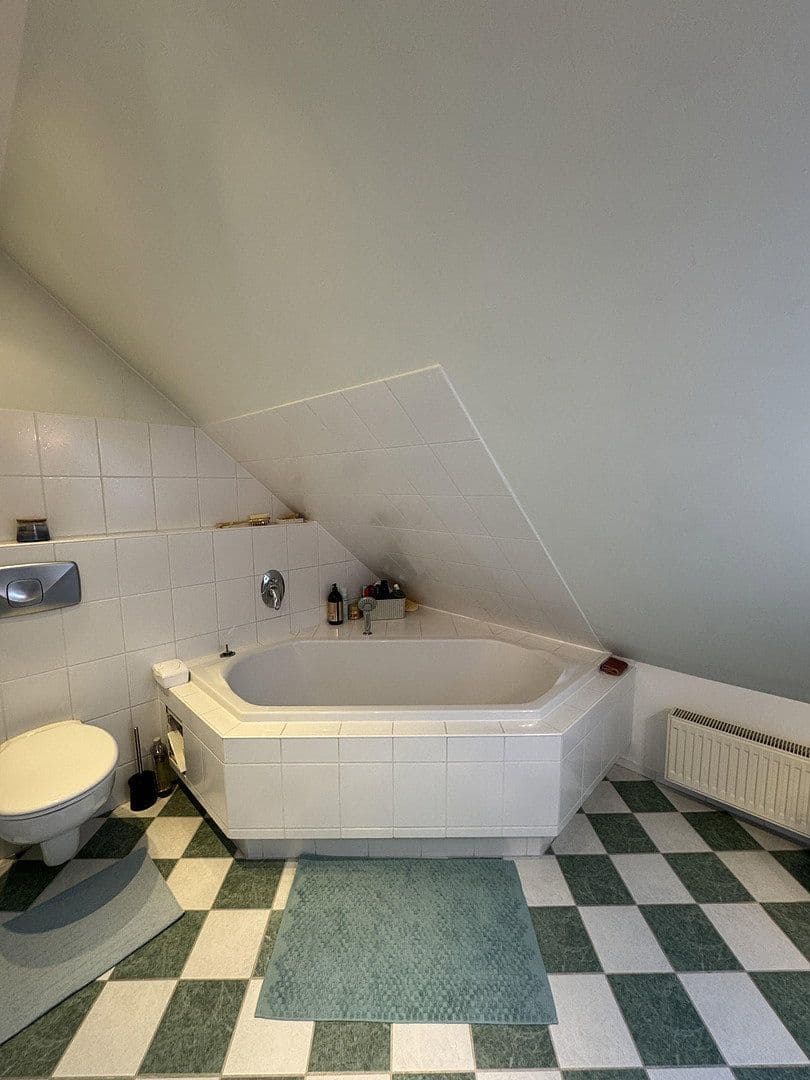 Prodej domu 83 m², pozemek 179 m², Siemser Landstraße 59 c, Lübeck, Šlesvicko-Holštýnsko Prodej domu 83 m², pozemek 179 m², Siemser Landstraße 59 c, Lübeck, Šlesvicko-Holštýnsko