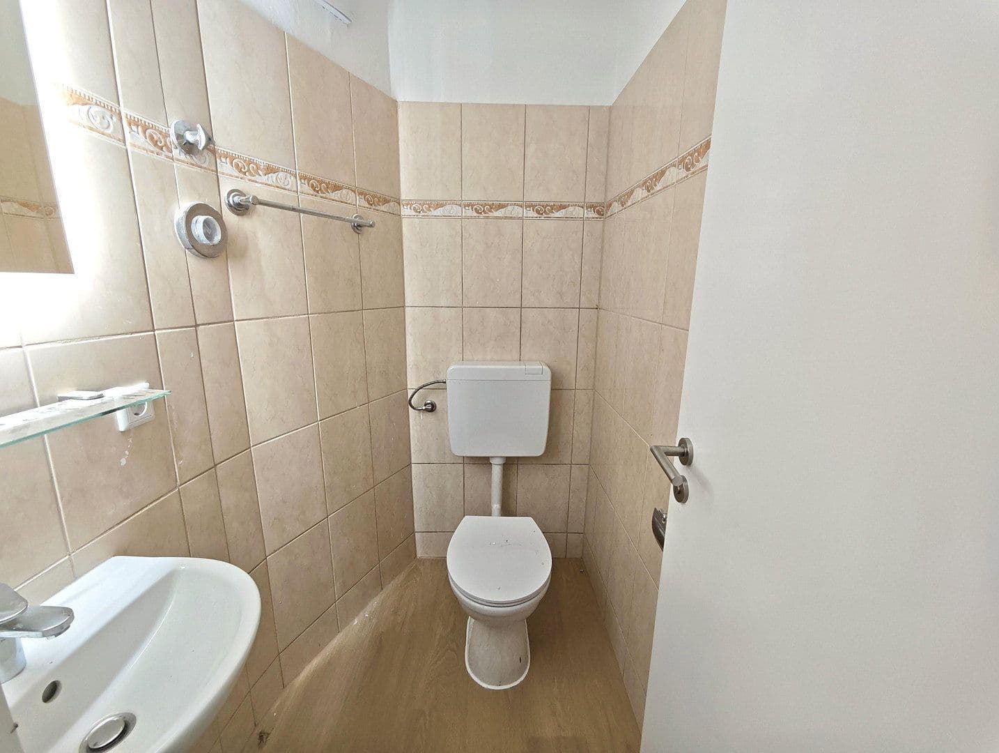 Pronájem bytu 3+kk 84 m², Augartenstraße 17, Mannheim, Bádensko-Württembersko Pronájem bytu 3+kk 84 m², Augartenstraße 17, Mannheim, Bádensko-Württembersko