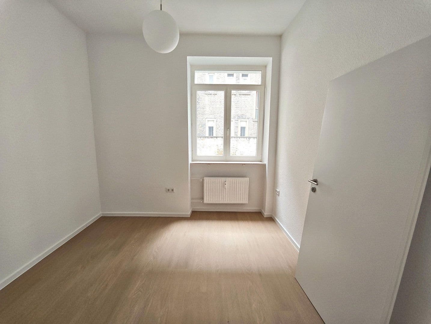 Pronájem bytu 3+kk 84 m², Augartenstraße 17, Mannheim, Bádensko-Württembersko Pronájem bytu 3+kk 84 m², Augartenstraße 17, Mannheim, Bádensko-Württembersko