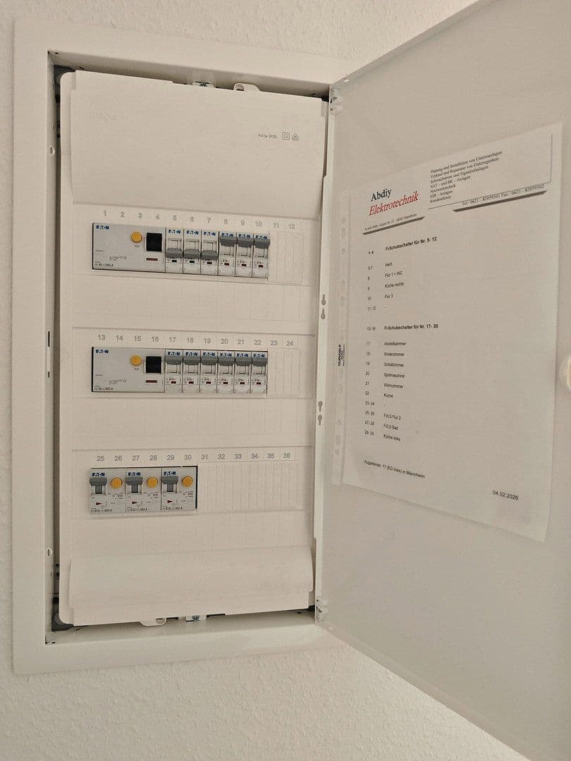 Pronájem bytu 3+kk 84 m², Augartenstraße 17, Mannheim, Bádensko-Württembersko Pronájem bytu 3+kk 84 m², Augartenstraße 17, Mannheim, Bádensko-Württembersko