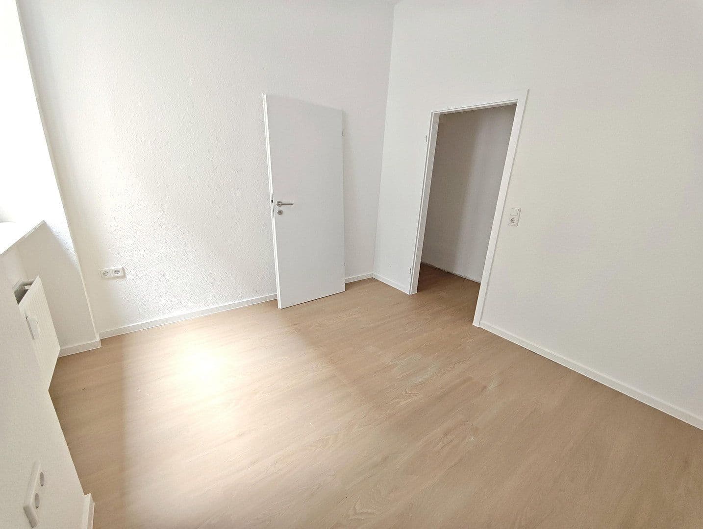 Pronájem bytu 3+kk 84 m², Augartenstraße 17, Mannheim, Bádensko-Württembersko Pronájem bytu 3+kk 84 m², Augartenstraße 17, Mannheim, Bádensko-Württembersko