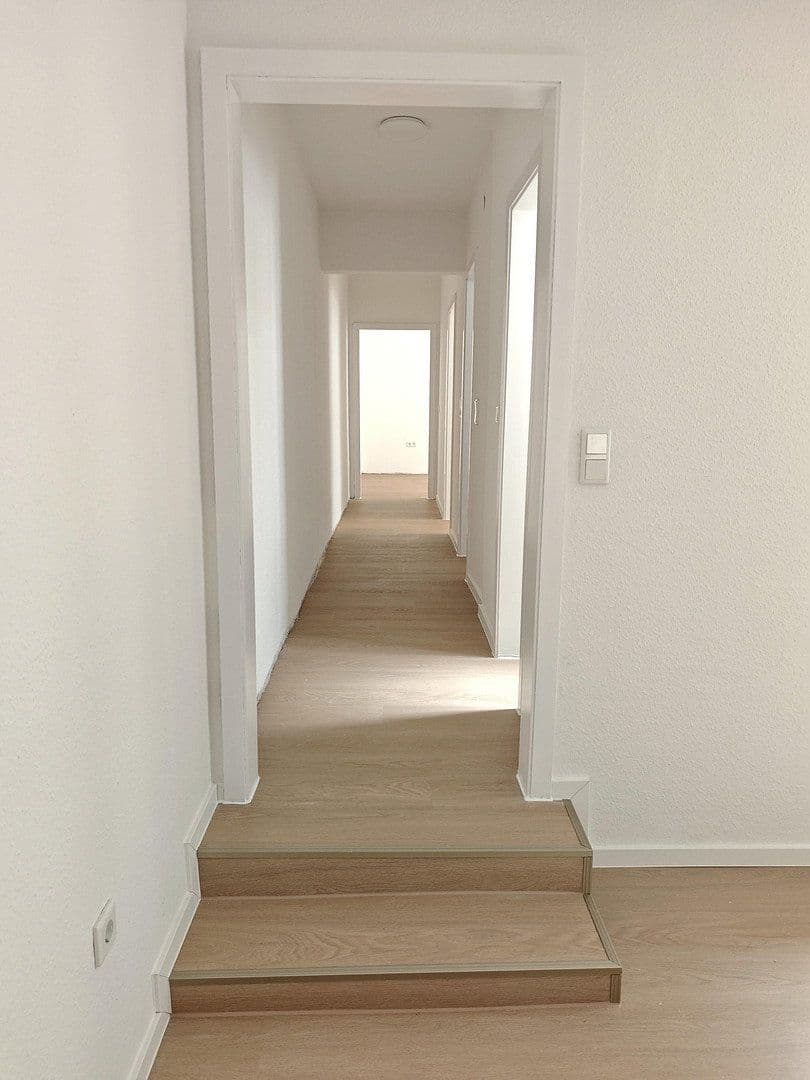 Pronájem bytu 3+kk 84 m², Augartenstraße 17, Mannheim, Bádensko-Württembersko Pronájem bytu 3+kk 84 m², Augartenstraße 17, Mannheim, Bádensko-Württembersko