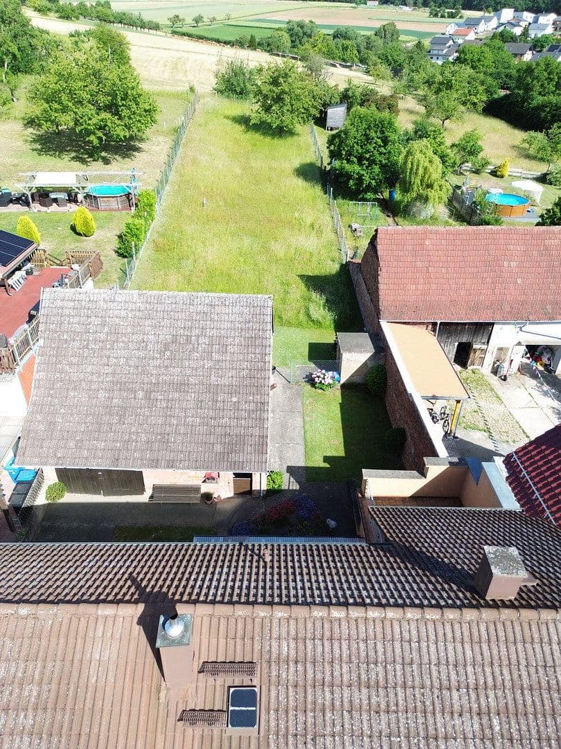 Prodej domu 160 m², pozemek 1.492 m², Lützelbach, Hessen Prodej domu 160 m², pozemek 1.492 m², Lützelbach, Hessen