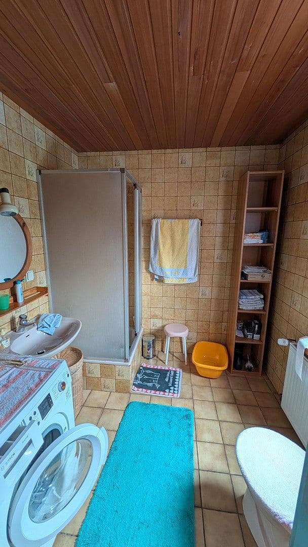 Prodej domu 160 m², pozemek 1.492 m², Lützelbach, Hessen Prodej domu 160 m², pozemek 1.492 m², Lützelbach, Hessen