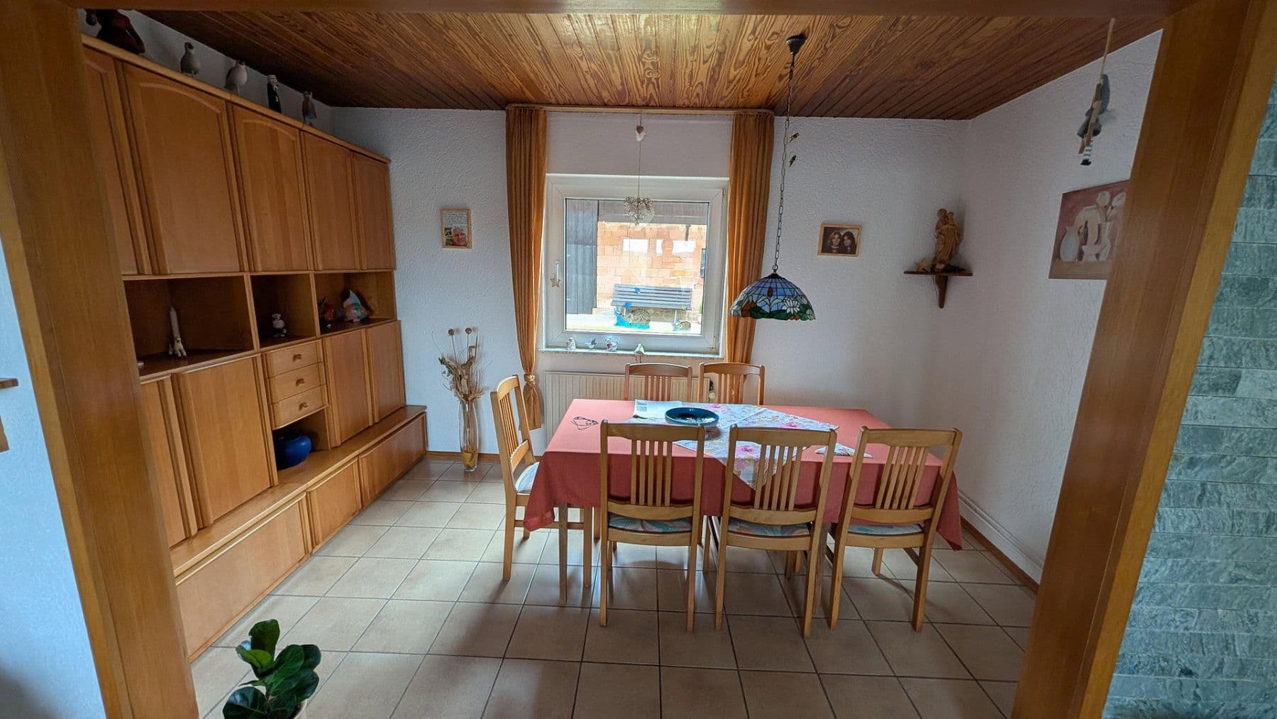Prodej domu 160 m², pozemek 1.492 m², Lützelbach, Hessen Prodej domu 160 m², pozemek 1.492 m², Lützelbach, Hessen