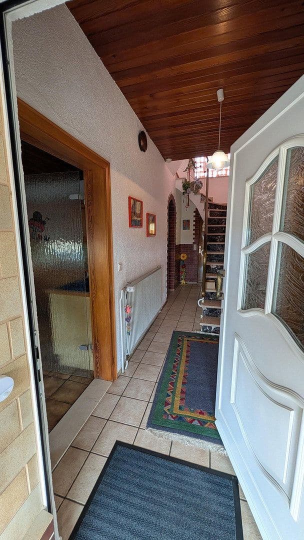Prodej domu 160 m², pozemek 1.492 m², Lützelbach, Hessen Prodej domu 160 m², pozemek 1.492 m², Lützelbach, Hessen