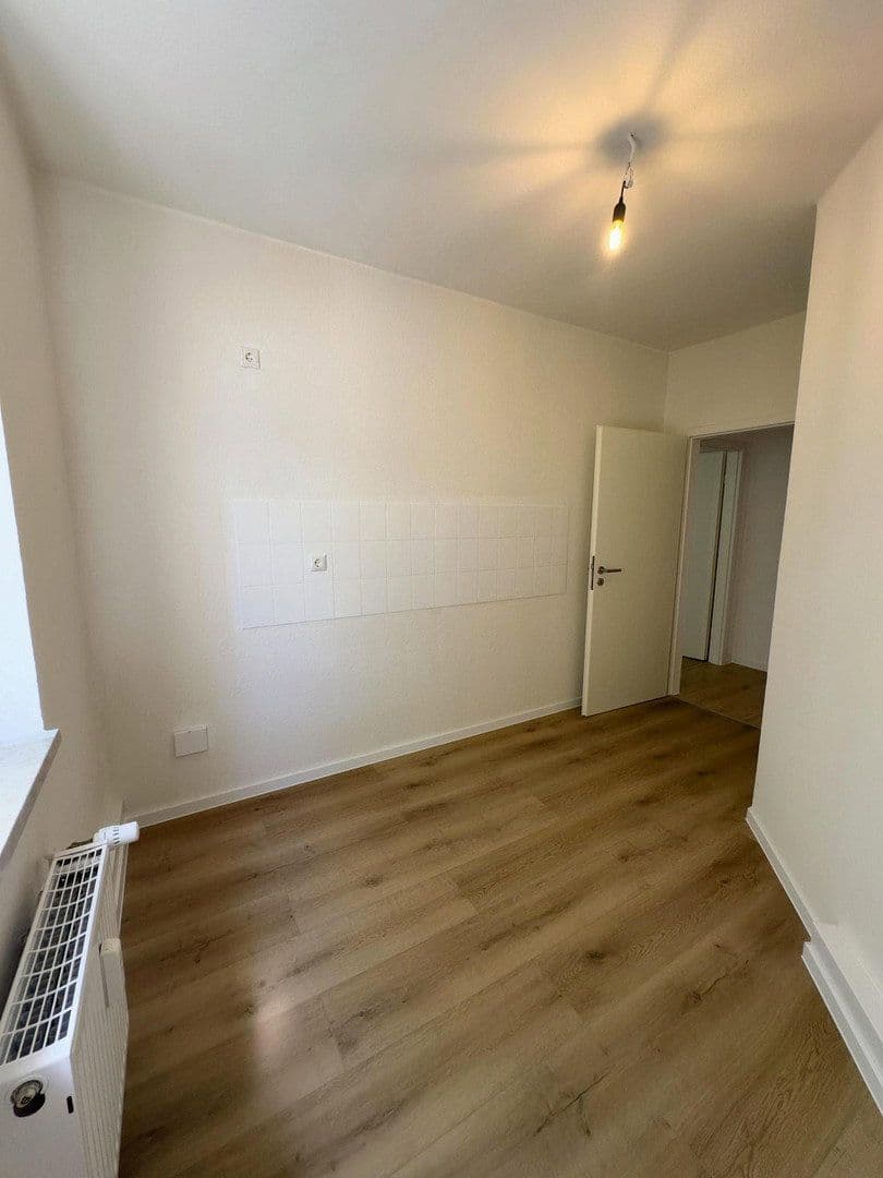 Pronájem bytu 2+1 55 m², Winckelmannstr. 29, Magdeburg, Sasko-Anhaltsko Pronájem bytu 2+1 55 m², Winckelmannstr. 29, Magdeburg, Sasko-Anhaltsko
