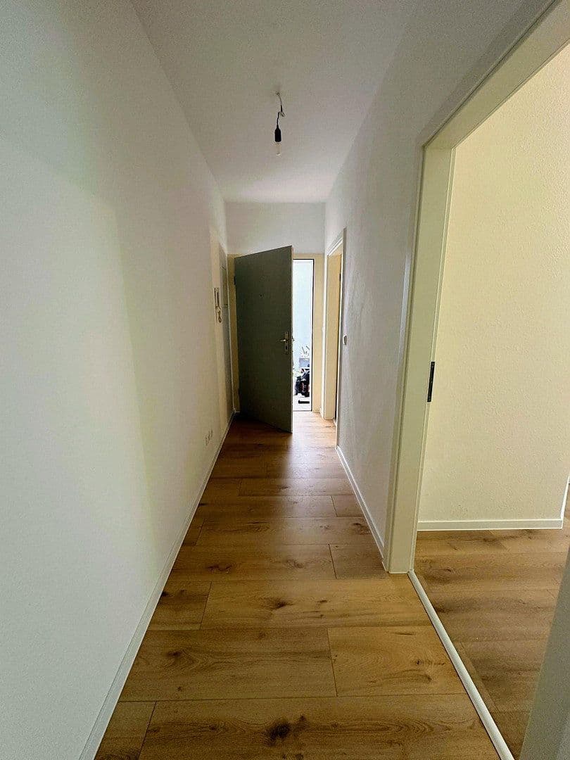 Pronájem bytu 2+1 55 m², Winckelmannstr. 29, Magdeburg, Sasko-Anhaltsko Pronájem bytu 2+1 55 m², Winckelmannstr. 29, Magdeburg, Sasko-Anhaltsko