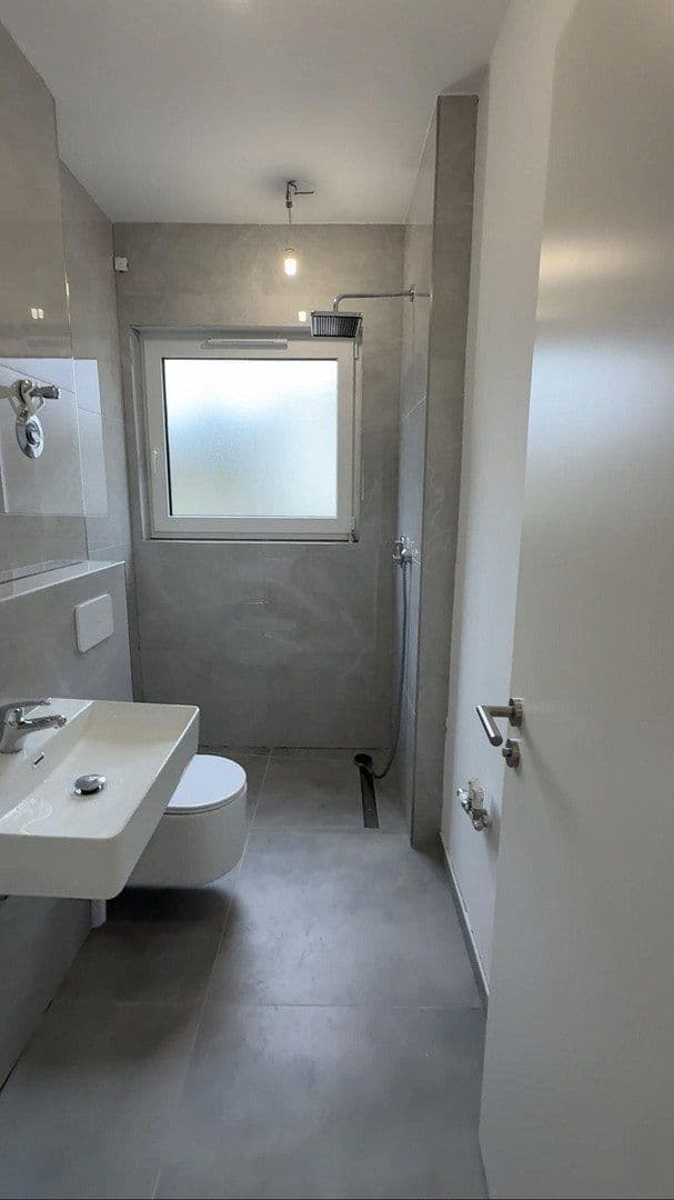 Prodej bytu 2+1 55 m², Berlin, Berlín Prodej bytu 2+1 55 m², Berlin, Berlín