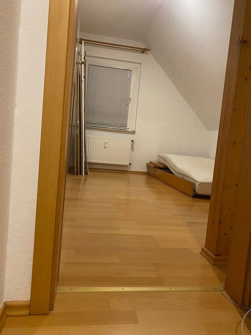 Prodej domu 209 m², pozemek 657 m², Truchseßstraße 83, Bonn, Severní Porýní-Vestfálsko Prodej domu 209 m², pozemek 657 m², Truchseßstraße 83, Bonn, Severní Porýní-Vestfálsko
