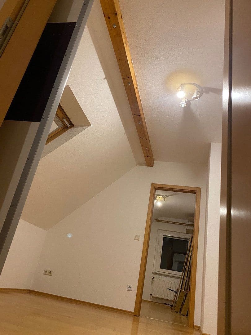 Prodej domu 209 m², pozemek 657 m², Truchseßstraße 83, Bonn, Severní Porýní-Vestfálsko Prodej domu 209 m², pozemek 657 m², Truchseßstraße 83, Bonn, Severní Porýní-Vestfálsko