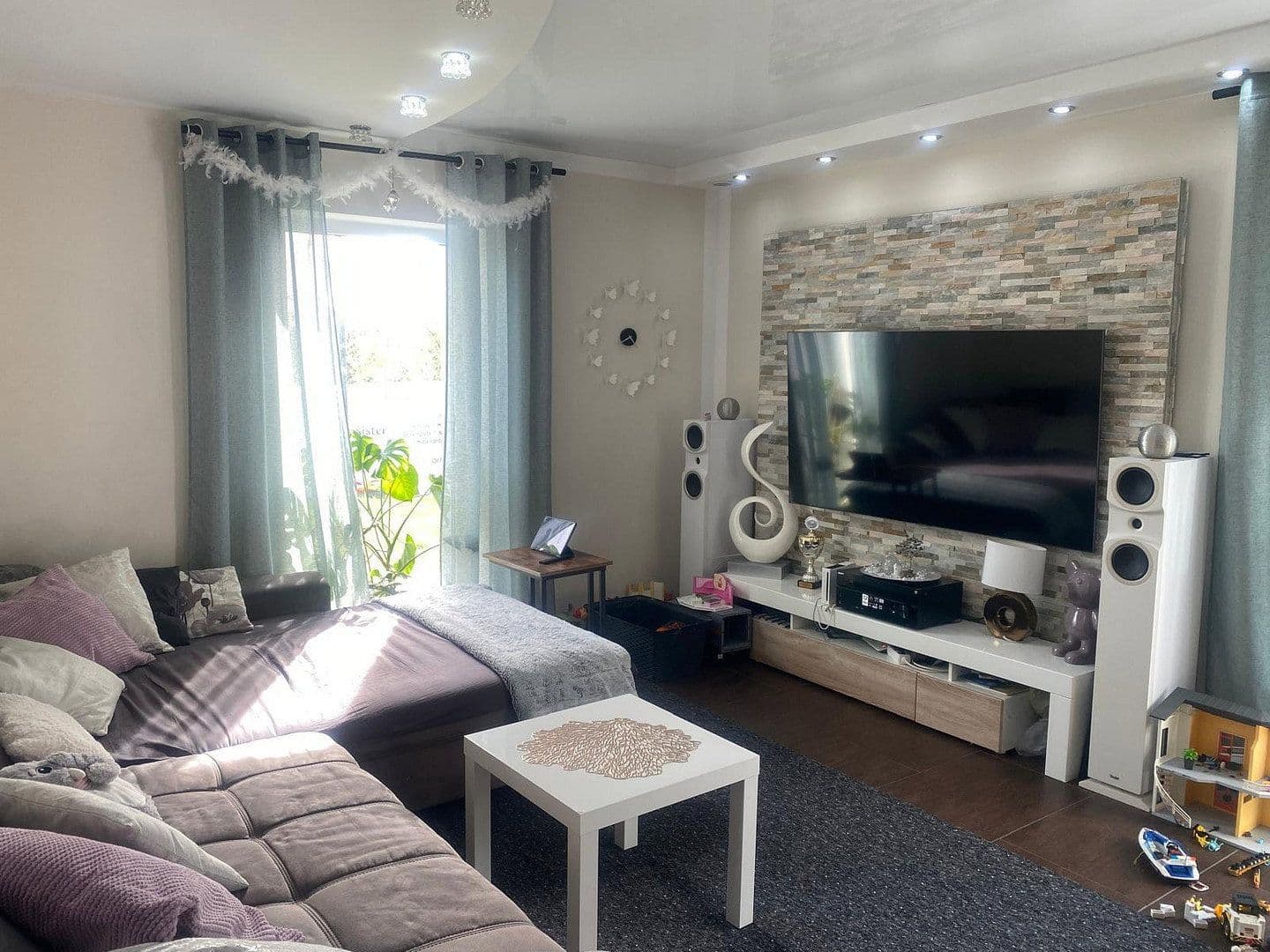 Prodej domu 185 m², pozemek 626 m², Petersberg, Hessen Prodej domu 185 m², pozemek 626 m², Petersberg, Hessen