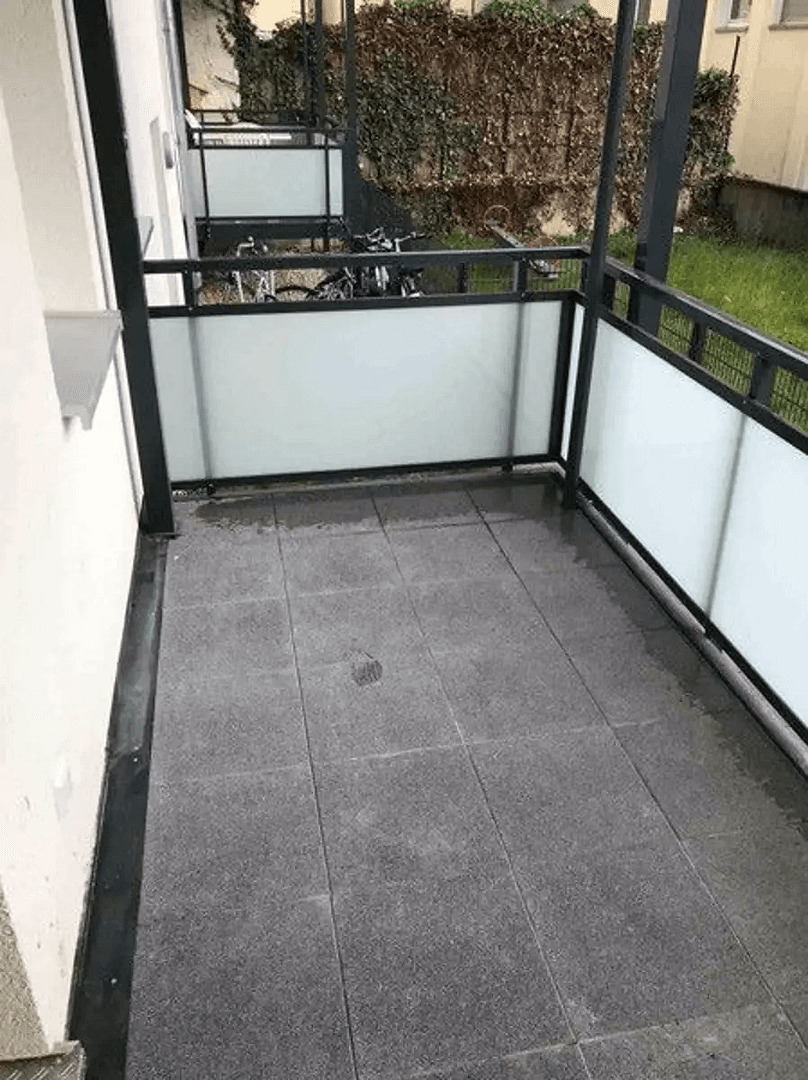 Pronájem bytu 1+1 42 m², Bismarckring, Ulm, Bádensko-Württembersko Pronájem bytu 1+1 42 m², Bismarckring, Ulm, Bádensko-Württembersko