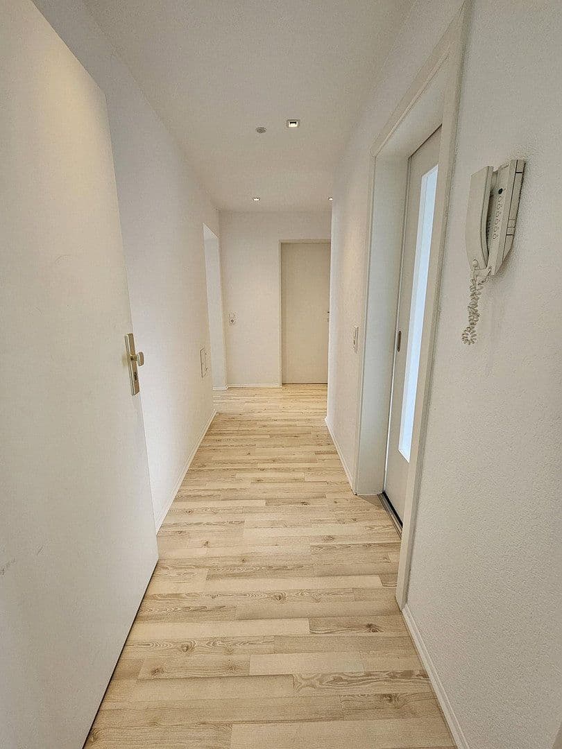 Pronájem bytu 2+1 50 m², Hauptstraße 22, Neckargemünd, Bádensko-Württembersko Pronájem bytu 2+1 50 m², Hauptstraße 22, Neckargemünd, Bádensko-Württembersko