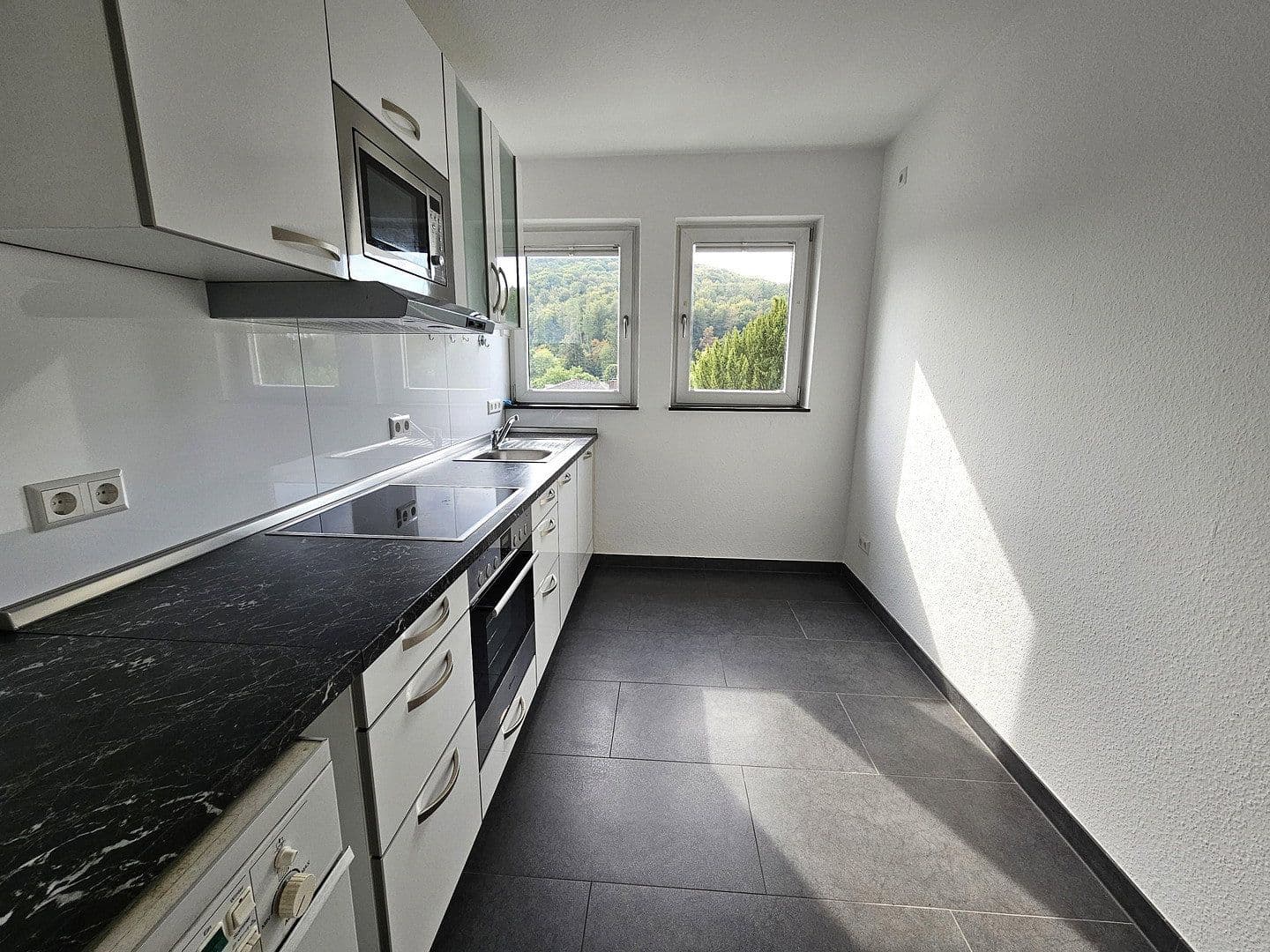 Pronájem bytu 2+1 50 m², Hauptstraße 22, Neckargemünd, Bádensko-Württembersko Pronájem bytu 2+1 50 m², Hauptstraße 22, Neckargemünd, Bádensko-Württembersko