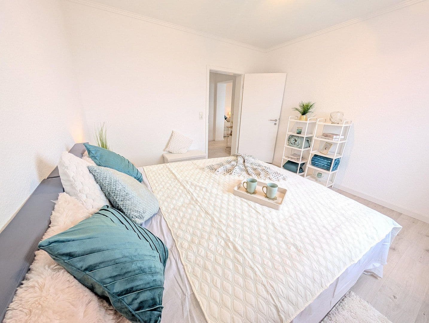 Prodej bytu 3+1 80 m², Karlsbader Straße 7, Ludwigshafen am Rhein, Porýní-Falc Prodej bytu 3+1 80 m², Karlsbader Straße 7, Ludwigshafen am Rhein, Porýní-Falc