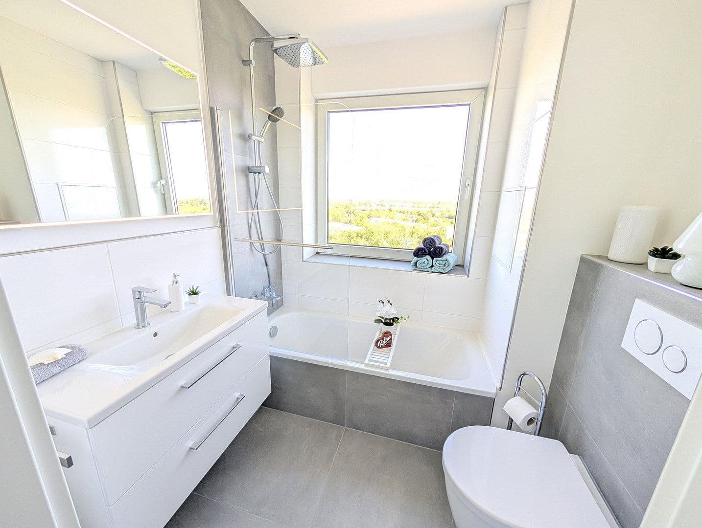 Prodej bytu 3+1 80 m², Karlsbader Straße 7, Ludwigshafen am Rhein, Porýní-Falc Prodej bytu 3+1 80 m², Karlsbader Straße 7, Ludwigshafen am Rhein, Porýní-Falc