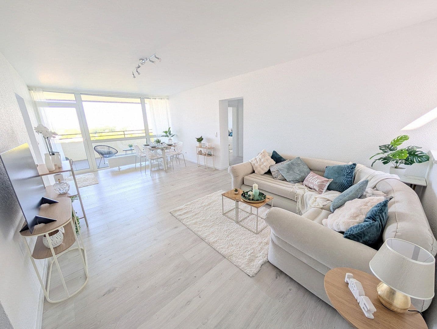 Prodej bytu 3+1 80 m², Karlsbader Straße 7, Ludwigshafen am Rhein, Porýní-Falc Prodej bytu 3+1 80 m², Karlsbader Straße 7, Ludwigshafen am Rhein, Porýní-Falc