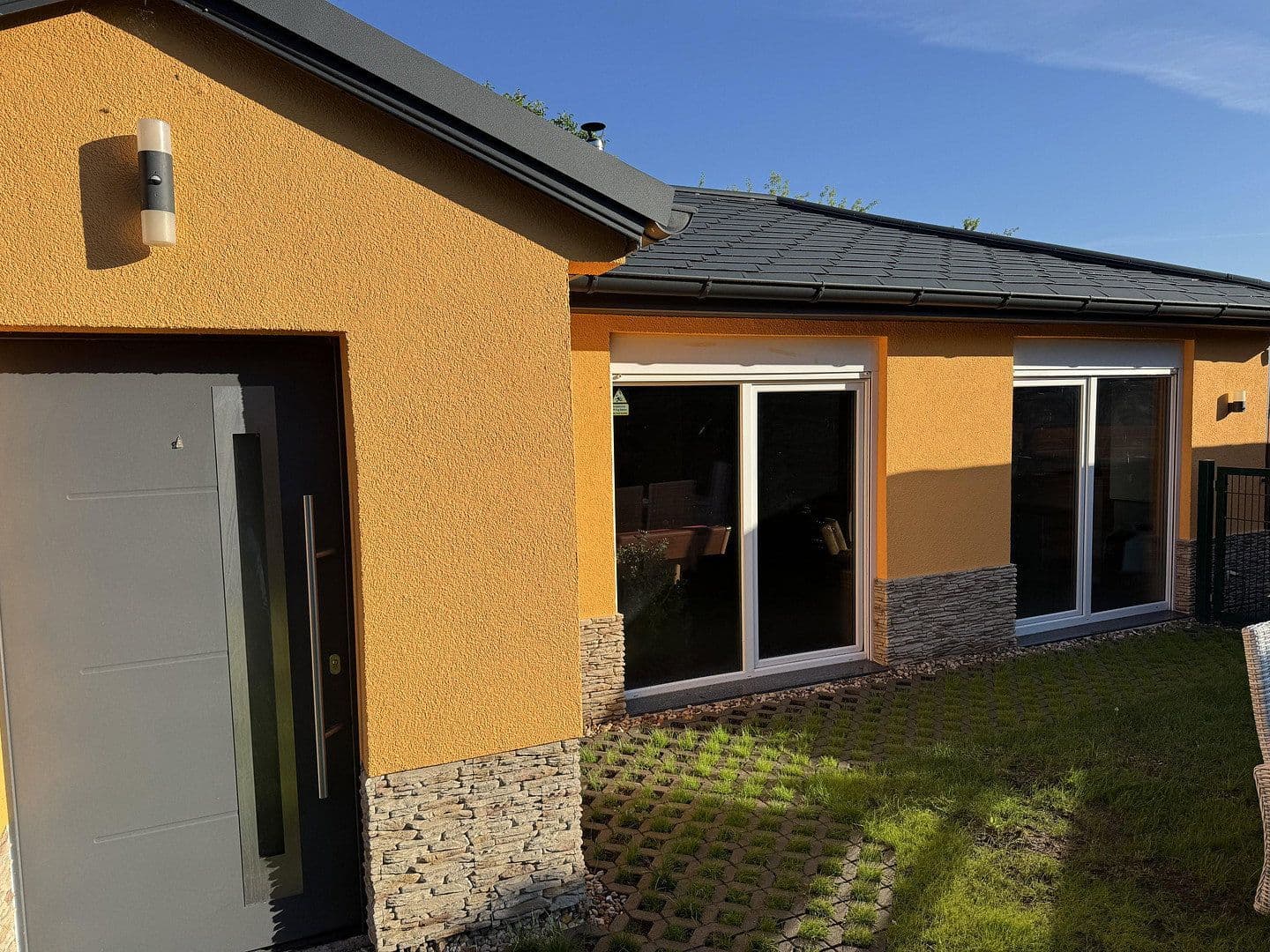 Prodej domu 206 m², pozemek 813 m², Berlin - Reinickendorf, Berlín Prodej domu 206 m², pozemek 813 m², Berlin - Reinickendorf, Berlín