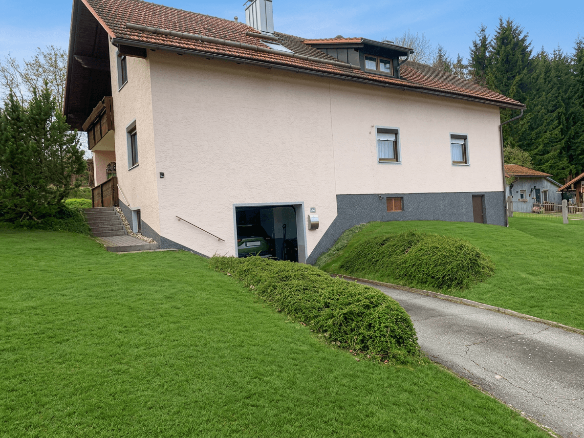 Prodej domu 200 m², pozemek 1.050 m², Hohenau, Bavorsko Prodej domu 200 m², pozemek 1.050 m², Hohenau, Bavorsko